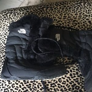 North face snow boots
